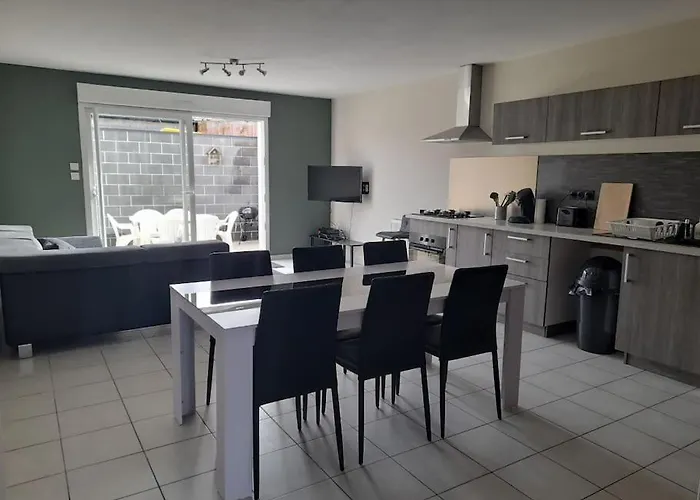 Maison De 100M2 Avec Terrasse